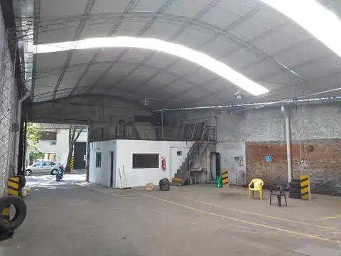 Galpon en Venta 9  mts Frente