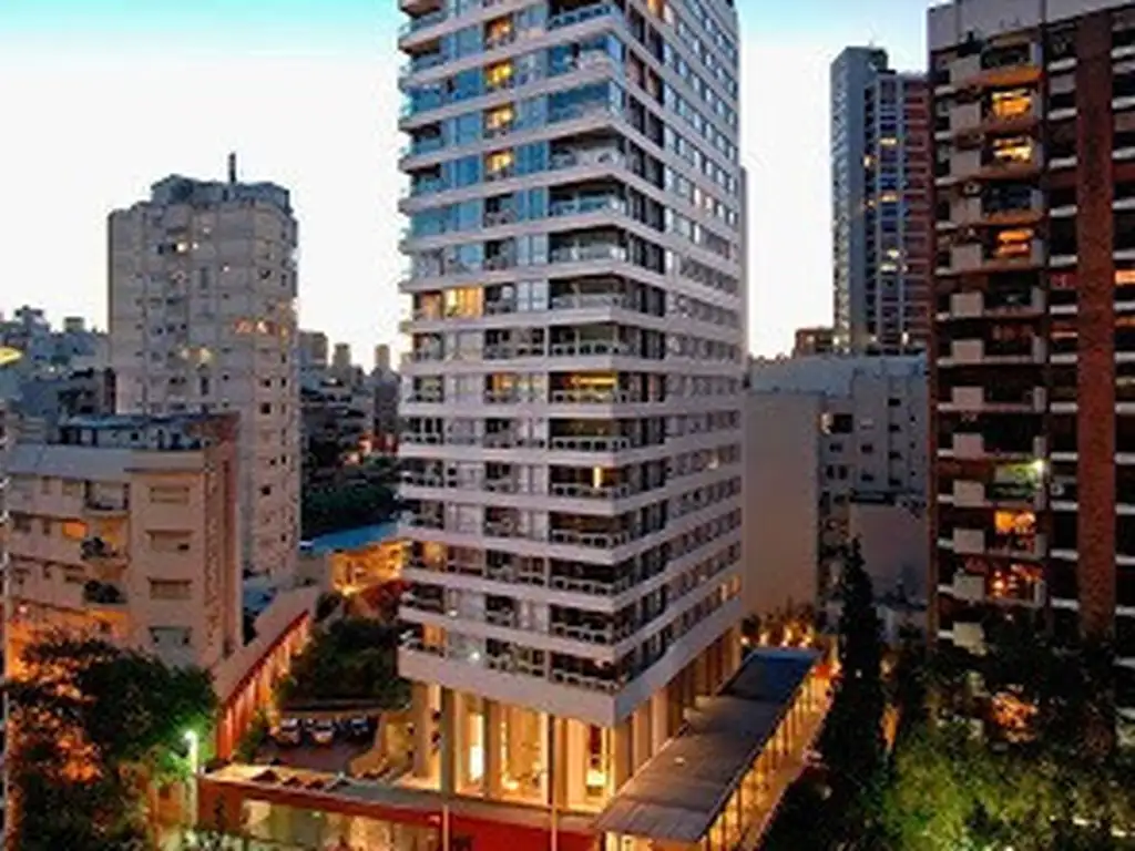 Salguero 2700