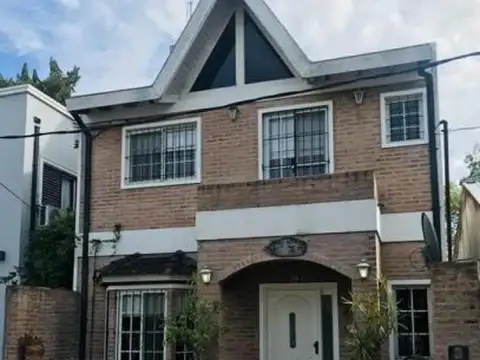 CASA EN VENTA APTA CREDITO