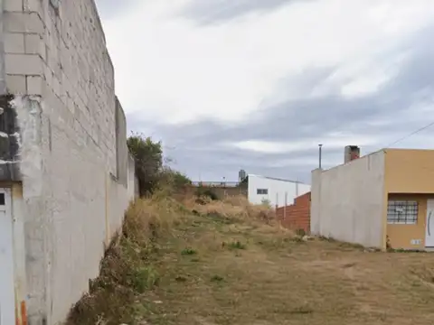 Terreno en Venta en Parana, USD 22.000
