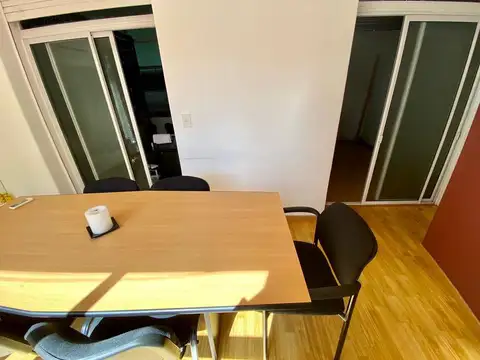 Oficina en Venta 40 años