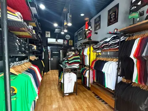Local Comercial en Venta - San Martín Centro 46 m² Totales con Patio