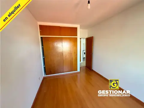 Departamento en Alquiler en Valentin Alsina, $ 650.000