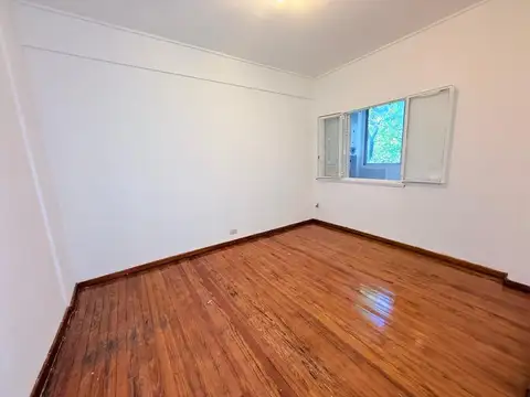 Departamento en Alquiler en Boca, $ 600.000