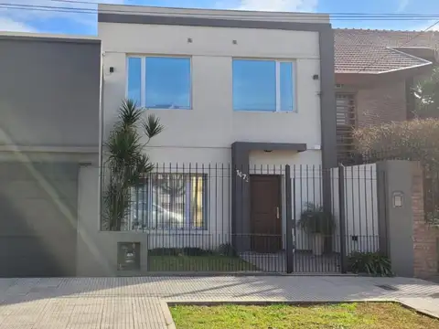 Casa en Venta en Haedo Sur