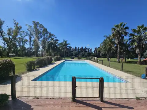 VENTA LOTE 2000 MT2 BARRIO SANTA IRENE LUJAN
