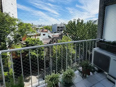 Departamento en alquiler temporal por un año en Palermo Soho. Amueblado. Vista abierta con balcón