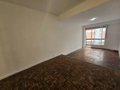 Departamento en Alquiler 50 años