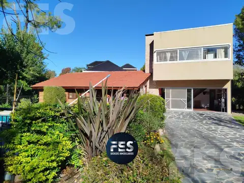 Venta  Casa en Country el Paraiso, Guernica