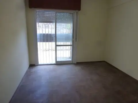 Depto Tipo Casa en Alquiler en San Isidro, $ 630.000