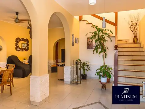 Casa en Venta en Barrio Grand Bourg, USD 350.000