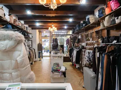 Venta de Local en San Fernando Centro c/ Altillo