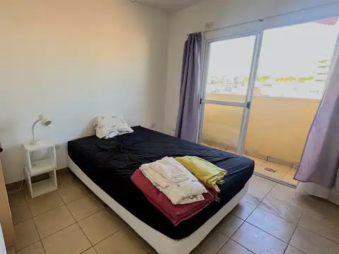 Departamento en Alquiler en Lomas del Mirador, $ 480.000
