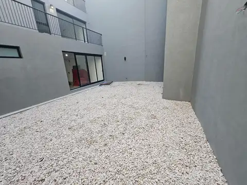 Local en venta- 120mts totales - Caballito