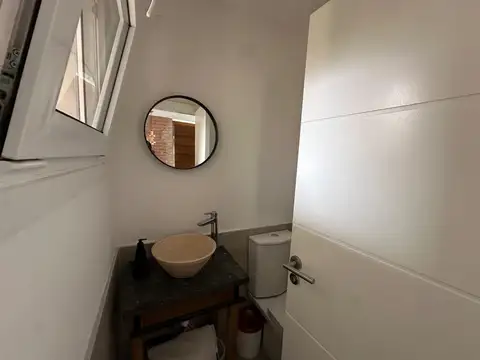 Casa 3 ambientes con pileta