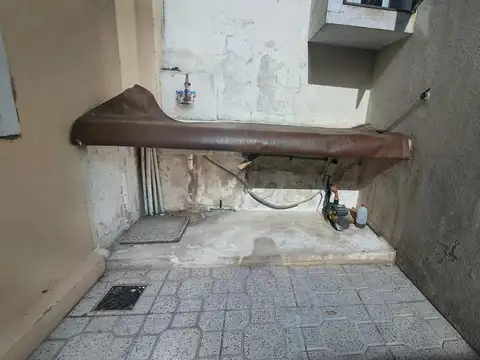 Depto Tipo Casa en Alquiler con 1 cocheras