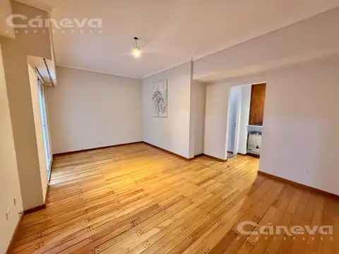 Departamento 2 dormitorios, balcón, patio, Vicente López de Maipú a vías