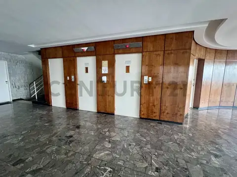 AVENIDA 12 1100, Piso 12