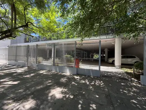 Oficina en Alquiler en Olivos, USD 10.500