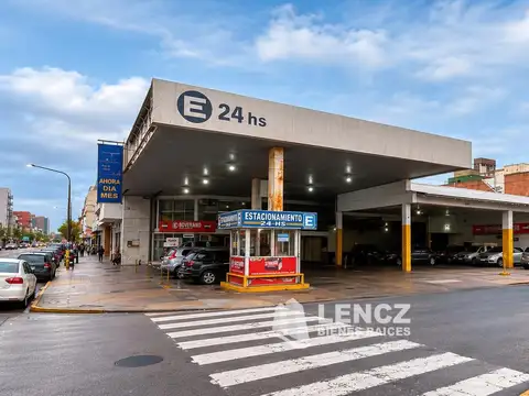 Venta Alquiler Inmueble Esquina ideal Estacionamiento, Agencia Autos, Banco,Edificio, Quilmes centro