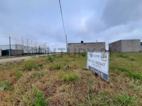 SE VENDE LOTE EN SUSANA