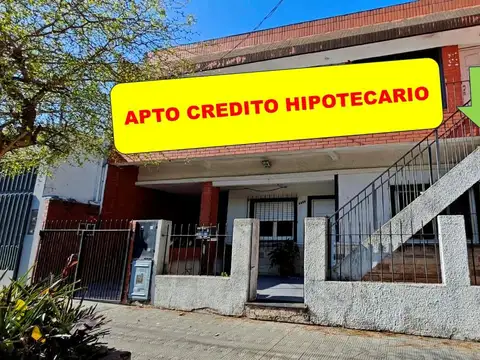 PH en venta de 3 Ambientes en La Tablad Al Frente con Cochera y patio 200m2 ÚNICO   APTO CREDITO