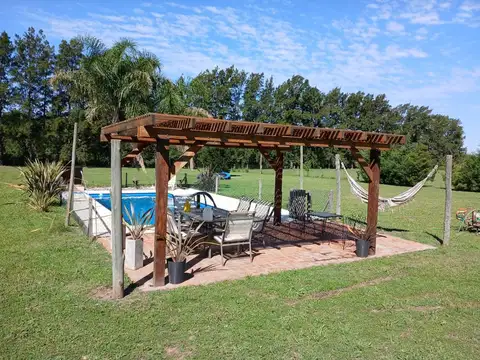 Quinta en Venta en Carlos Keen, USD 159.900