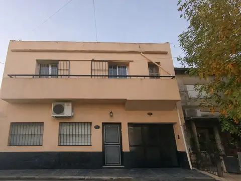 PH en Venta en Caseros, Partido de Tres de Febrero