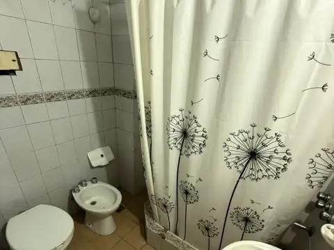 Depto Tipo Casa en Alquiler de 3 ambientes
