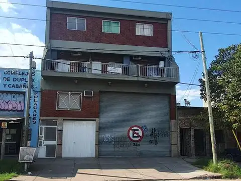 Departamento en alquiler en Isidro Casanova