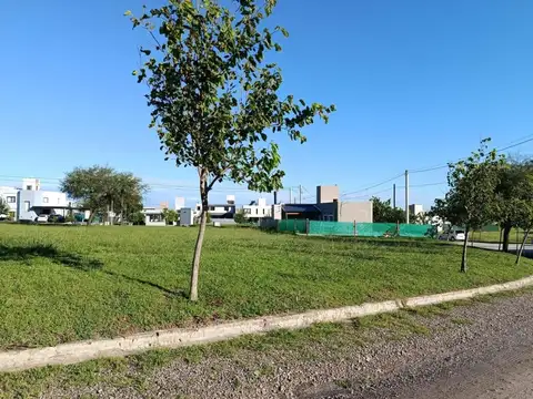 TERRENO EN TEJAS 4 BARRIO CERRADO - COMPLETAMENTE CANCELADO!