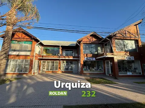Local en Roldan