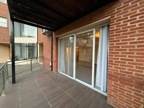 Avenida Félix Aguilar 2600