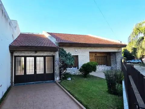 Casa en Venta en Ramos Mejia, USD 155.000