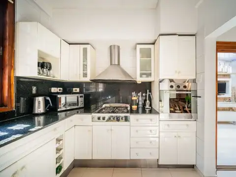 Casa | 4 ambientes | Piscina | Fondo Libre | Barracas - CABA