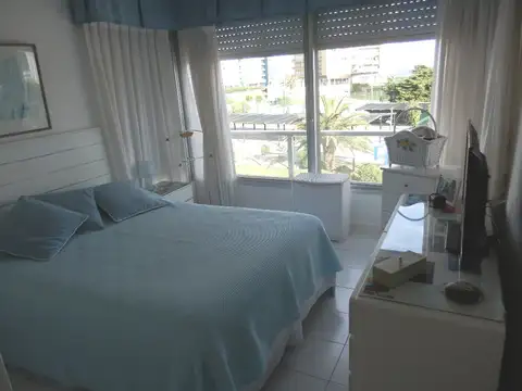 Departamento - Venta - Uruguay, PLAYA BRAVA PUNTA DEL ESTE - MA. E. VAZ FERREIRA 202