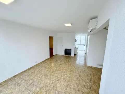 Departamento en Alquiler en Victoria Barrio Centro, $ 600.000