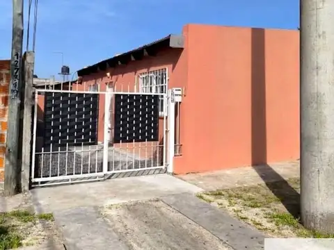 Casa en alquiler  Un dorm. -Los Hornos-