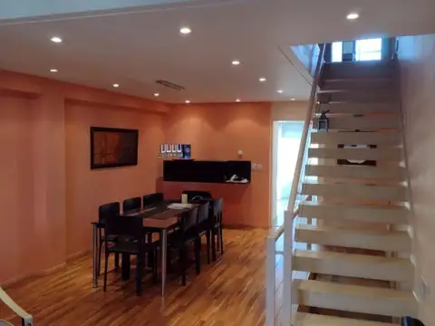 Depto Tipo Casa en Venta de 3 dormitorios