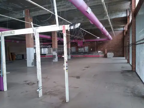 Local en Venta 25 años