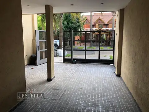 Jose Maria Moreno al 1300