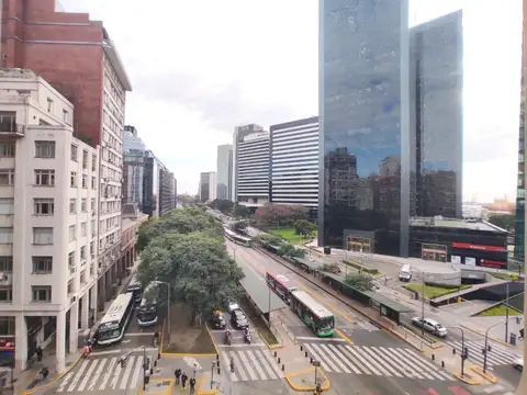  Excelente piso de oficinas en 5to piso super luminosa, de gran categoría en Edificio Proa 