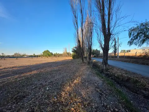 Gran terreno en venta S. F. del Monte, Guaymallén