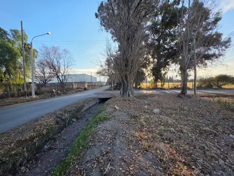 Terreno en Venta en Villa Nueva de Guaymallen, USD 900.000