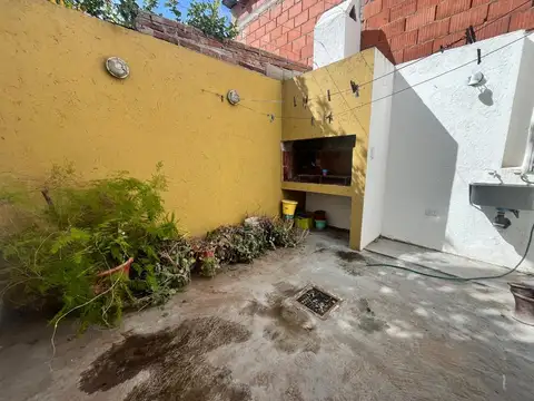 Depto Tipo Casa en Venta 14 años