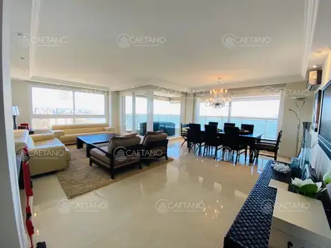 Departamento en Alquiler Temporal en Playa Mansa, USD 80.000