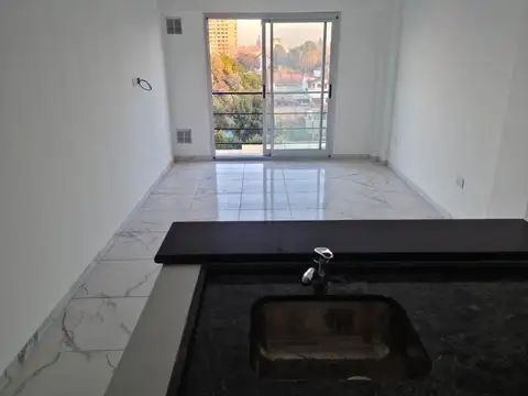 VENTA DE MONOAMBIENTE EN SANTOS LUGARES CON RENTA