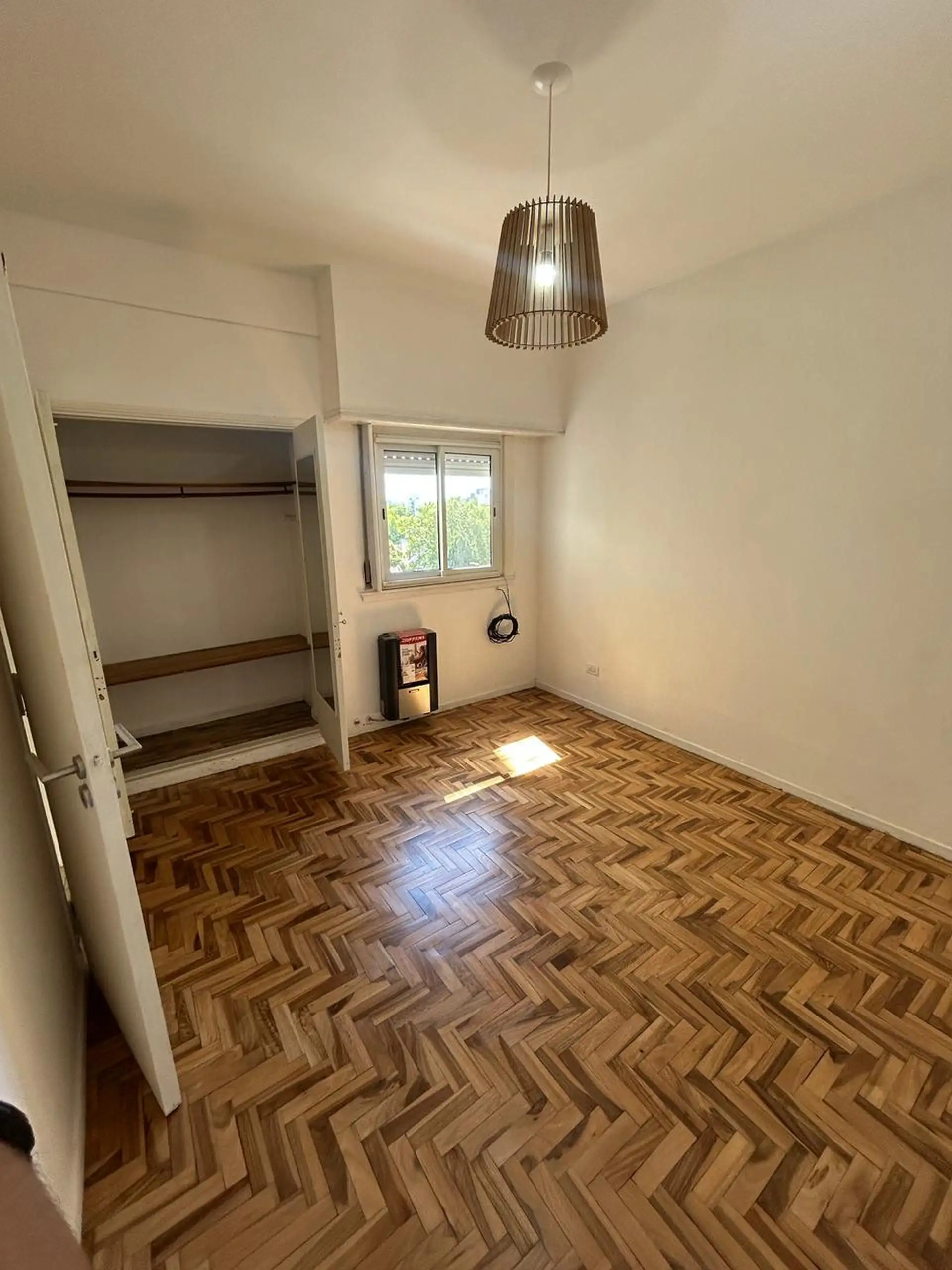 DEPARTAMENTO DE 3 AMB EN CHAUVIN
