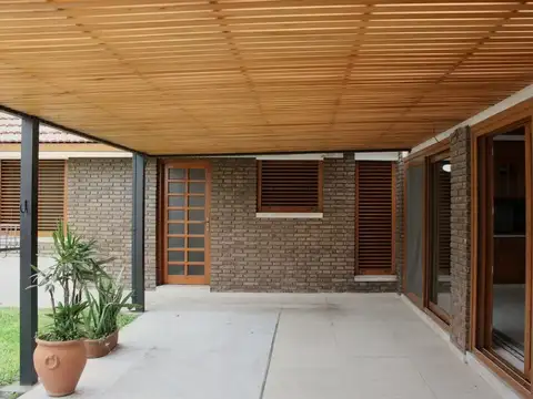 Casa en Venta en San Lorenzo, USD 550.000