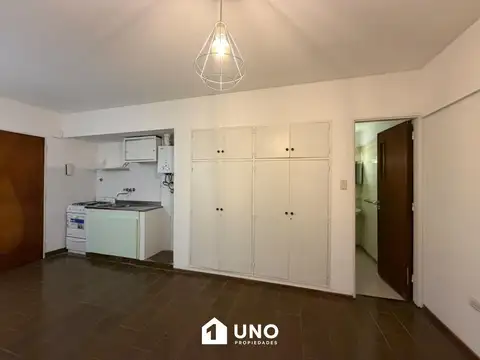 Paraguay 400, Piso 01